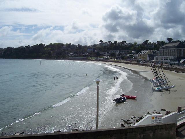 Plage de Trestraou Perros Guirec