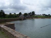 Moulin à marée dans le port de Crec'h Caouët